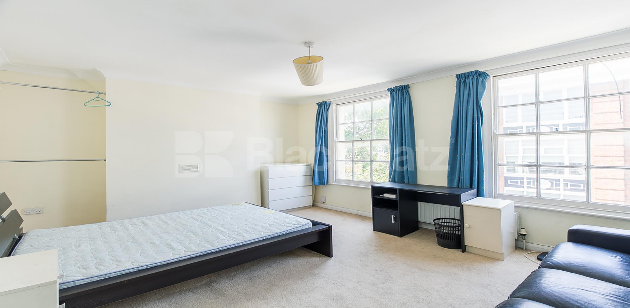 			3/4 BED & 2 BATH PERIOD HOUSE IN CAMDEN!, 3 Bedroom, 1 bath, 1 reception Terraced House			 Pratt Street, CAMDEN